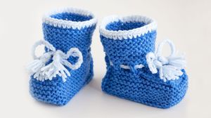 Пинетки спицами для начинающих: как вязать изделие, схемы, пошаговое описание и советы для начинающих