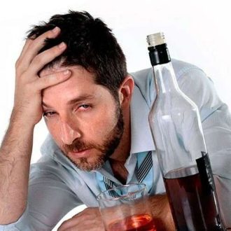 Опасность запоя: как алкоголь разрушает организм