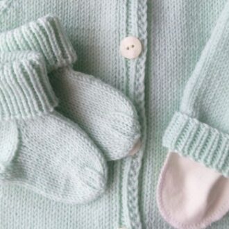 Вязаный комбинезон для новорожденного спицами: как связать комбинезон новорожденному спицами