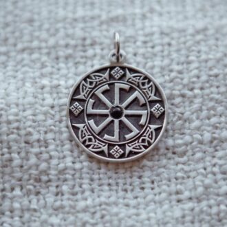 Камень для беременности: какой носить, чтобы поспособствовать