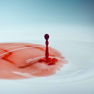 Кровотечение при беременности на ранних сроках — в каких случаях нужно срочно вызывать врача?