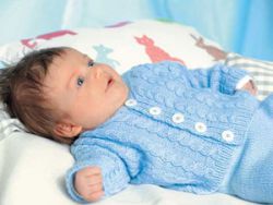 Кофточка для новорожденного спицами: схемы вязания кофты-реглан