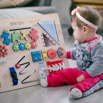 Идеи полезных новогодних подарков для малышей