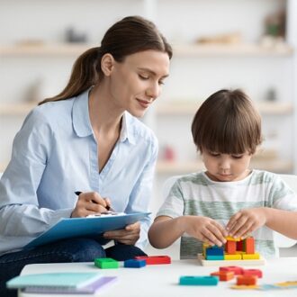 Детский нейропсихолог: помощь и развитие ребёнка