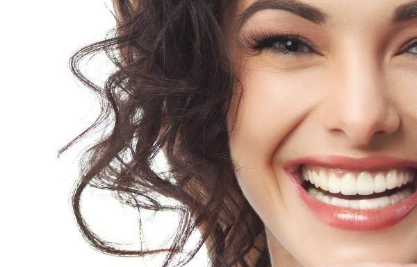 Установка зубных коронок в Минске: европейское качество, белорусские цены