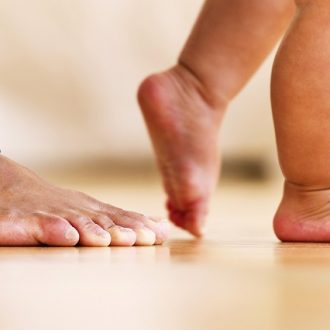 Выбор первой обуви для малышей