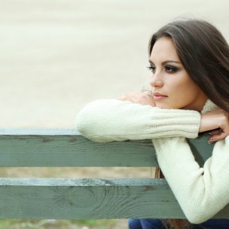 Почему мужчины не воспринимают меня как женщину? Ответы психологов