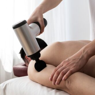 Польза вакуумно-роликового массажа: плюсы и эффекты