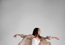 Волшебство танца: От Классики до Современности freepik