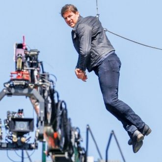 Шапочка для новорожденного крючком, мастер-класс с фото