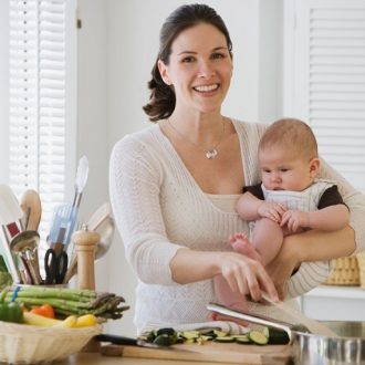 Употребление фруктов и овощей маме в период грудного вскармливания