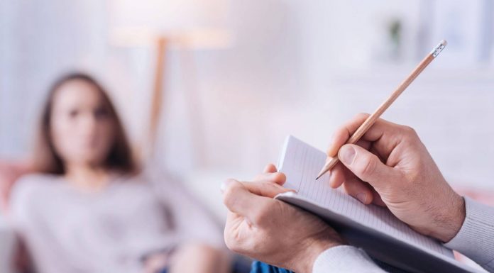 В каких случаях применяется психотерапия?