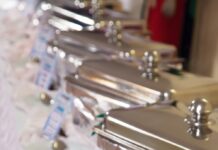 Плюсы использования нержавеющих гастроемкостей в ресторанном бизнесе