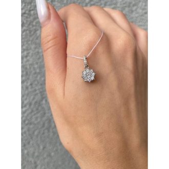 Серебро: почему серебряные кулоны — это красиво и изящно