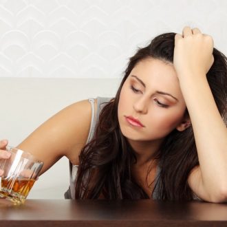 Что такое запой и почему это опасно?