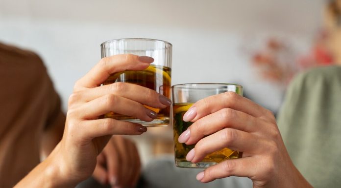 Лечение алкоголизма: методы и эффективные способы избавления от зависимости