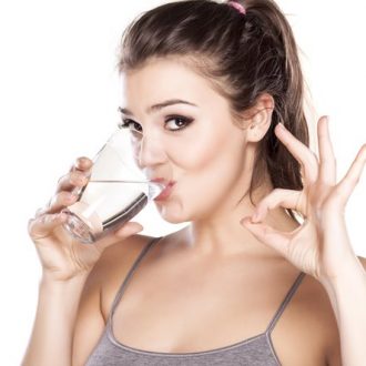 Артезианская вода: особенности, преимущества и отличие от обычной воды