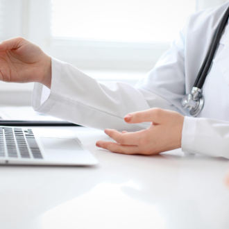 Лечение на дому: получаем консультацию терапевта онлайн