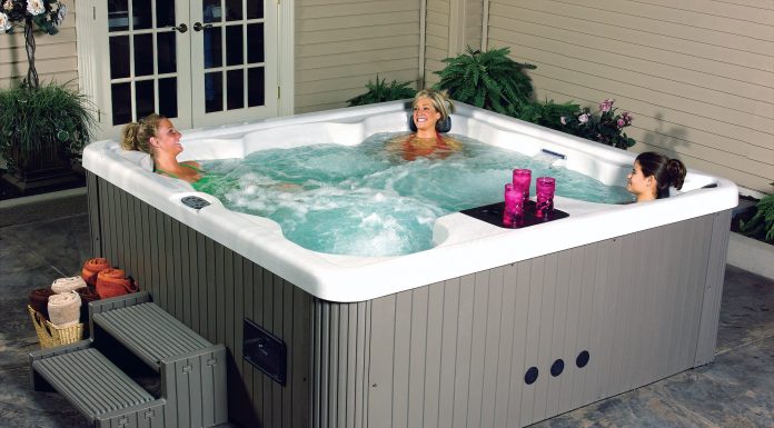 Спа-бассейны: преимущества и полезные свойства