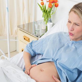 Каковы причины, сопутствующие симптомы и способы лечения гипертонуса матки при беременности