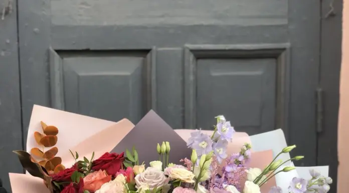 Как выбрать красивые цветы любимому человеку: полное руководство