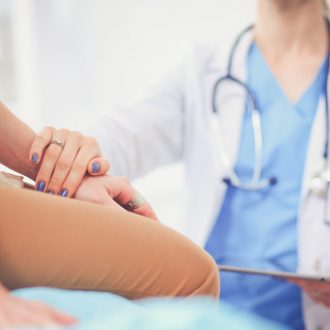 При каких симптомах нужно к гинекологу?