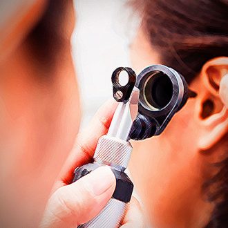 Врач ЛОР: что лечит, почему стоит регулярно посещать взрослым и детям