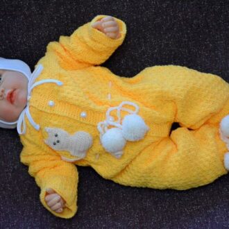 Вязаные комбинезоны для новорожденных спицами — описание и схемы для начинающих