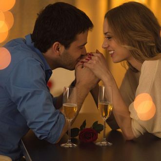 9 признаков, что вас любят и хотят: подсказка для женщин